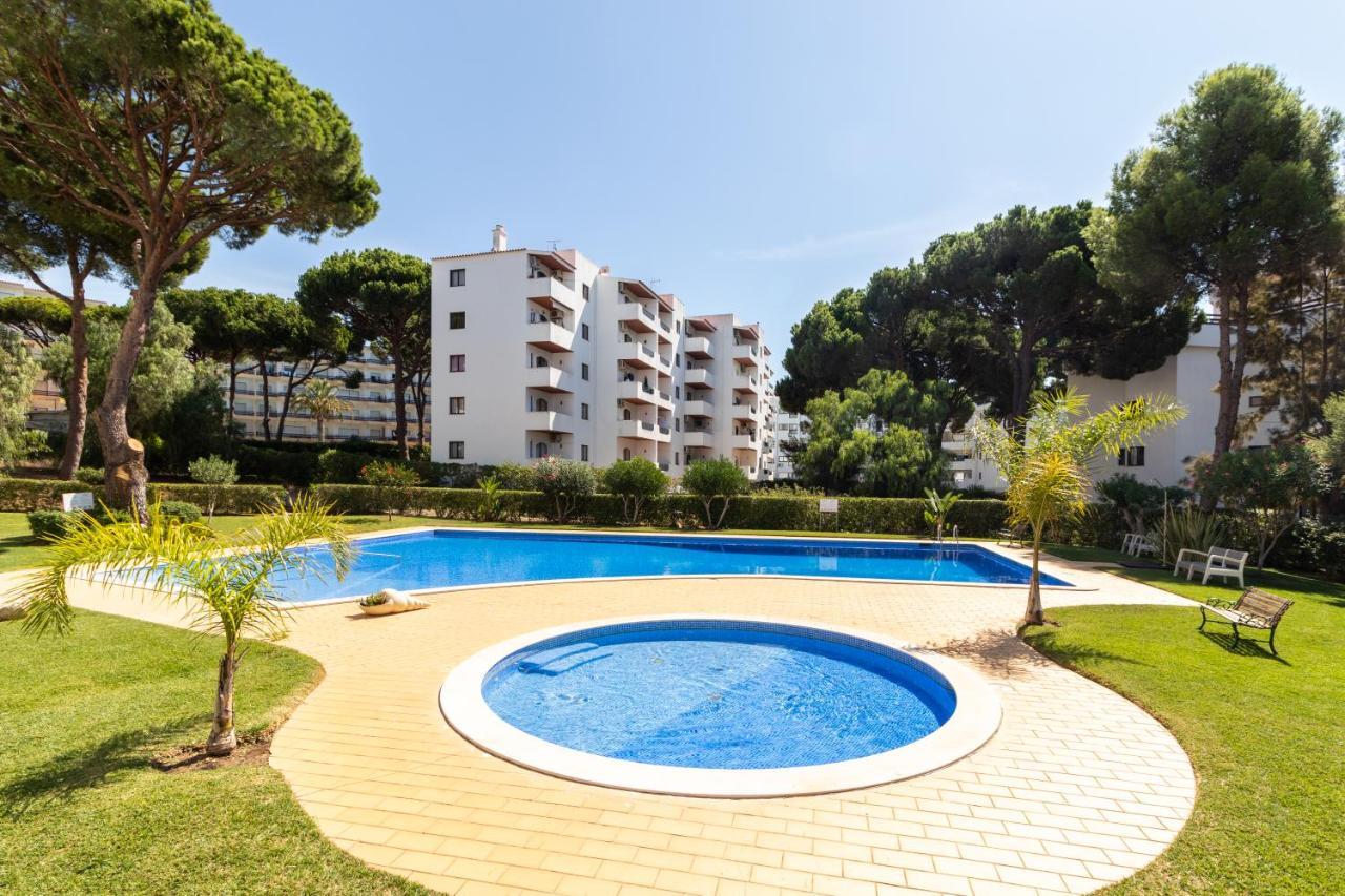 Centralgarve - Great, Bright 2-Bedroom Flat In The Center Of Vilamoura -Topazio 部屋 写真